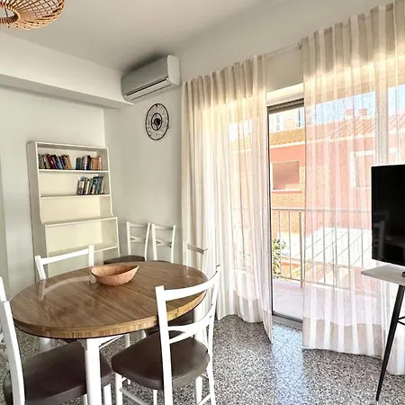 Perlas Vybdenia 데니아