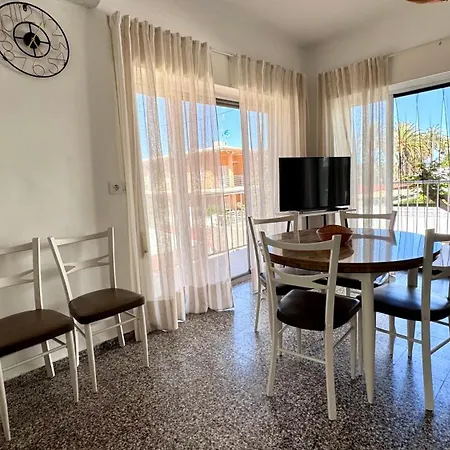 Perlas Vybdenia 아파트